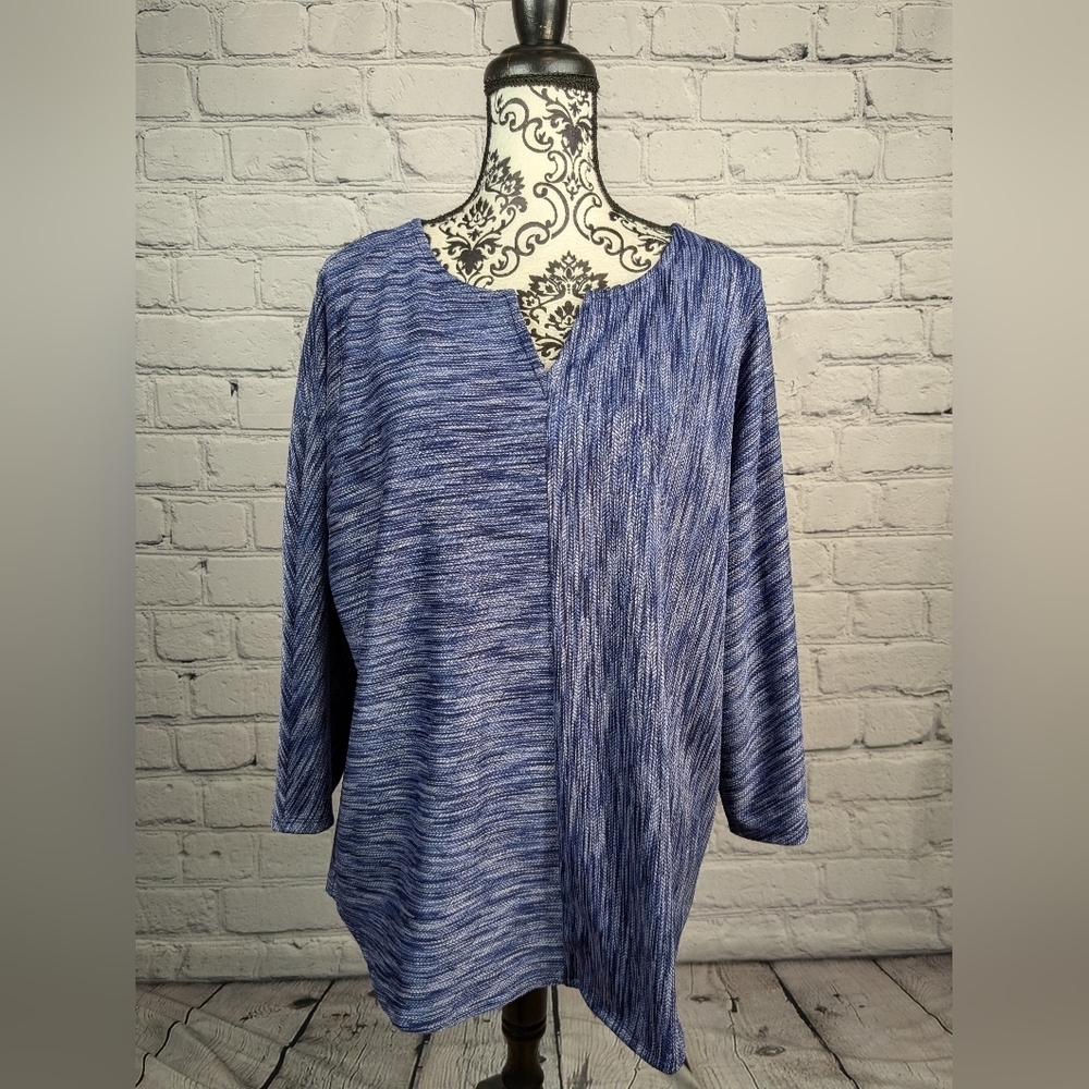 Chico's women's long sleeve geometric print popover stretch knit top size 3 BBIN